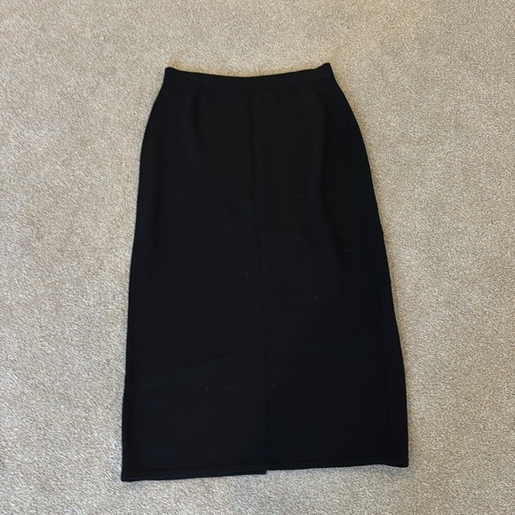 St John long skirt with slit size 10 - Picture 2 of 5